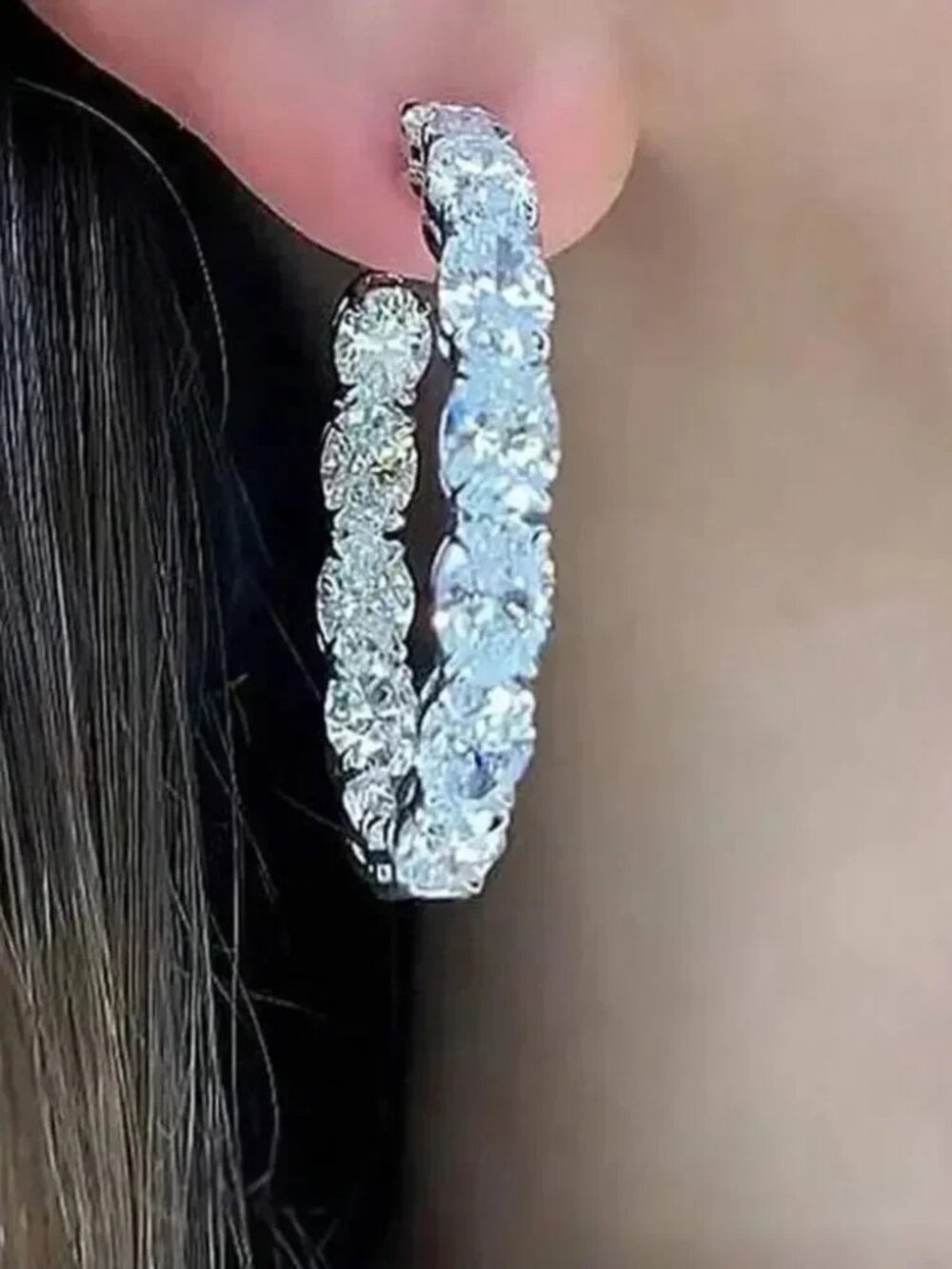 Diamond Hoop Earrings Q569